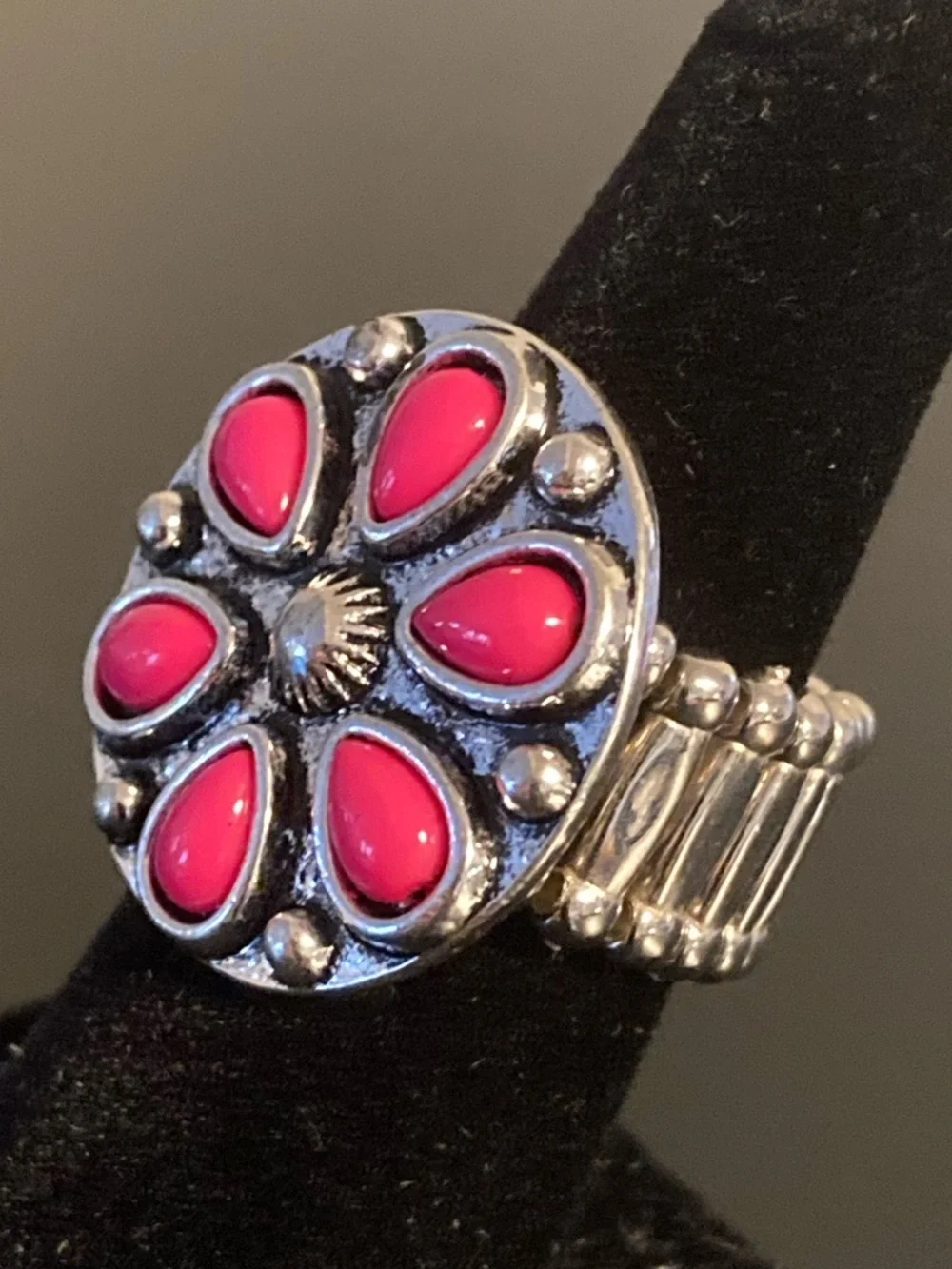 N/A charming silver